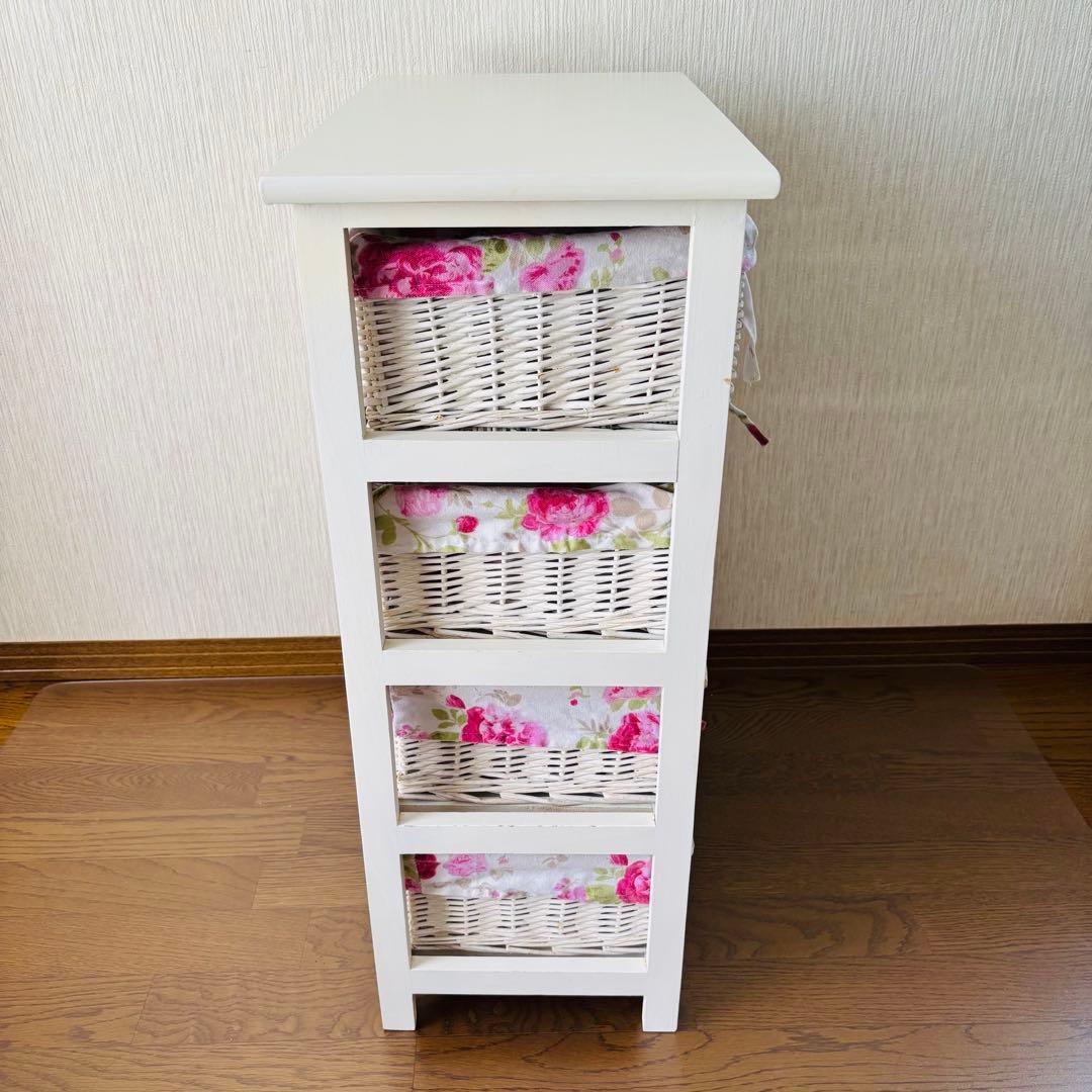 花柄バスケット付き収納ラック 4段 ホワイト 籐ラタン チェスト 北欧 送料込み