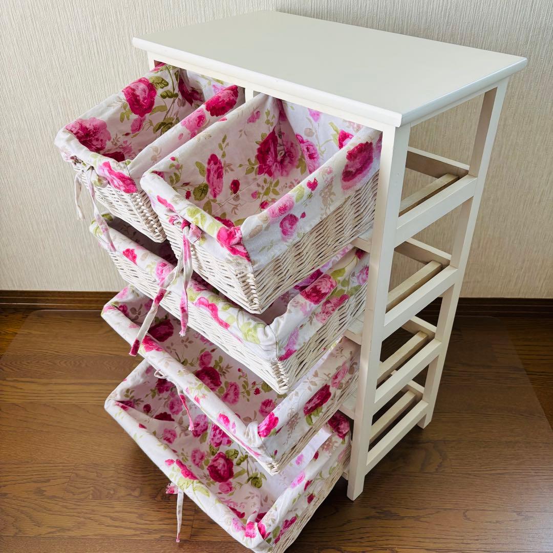 花柄バスケット付き収納ラック 4段 ホワイト 籐ラタン チェスト 北欧 送料込み