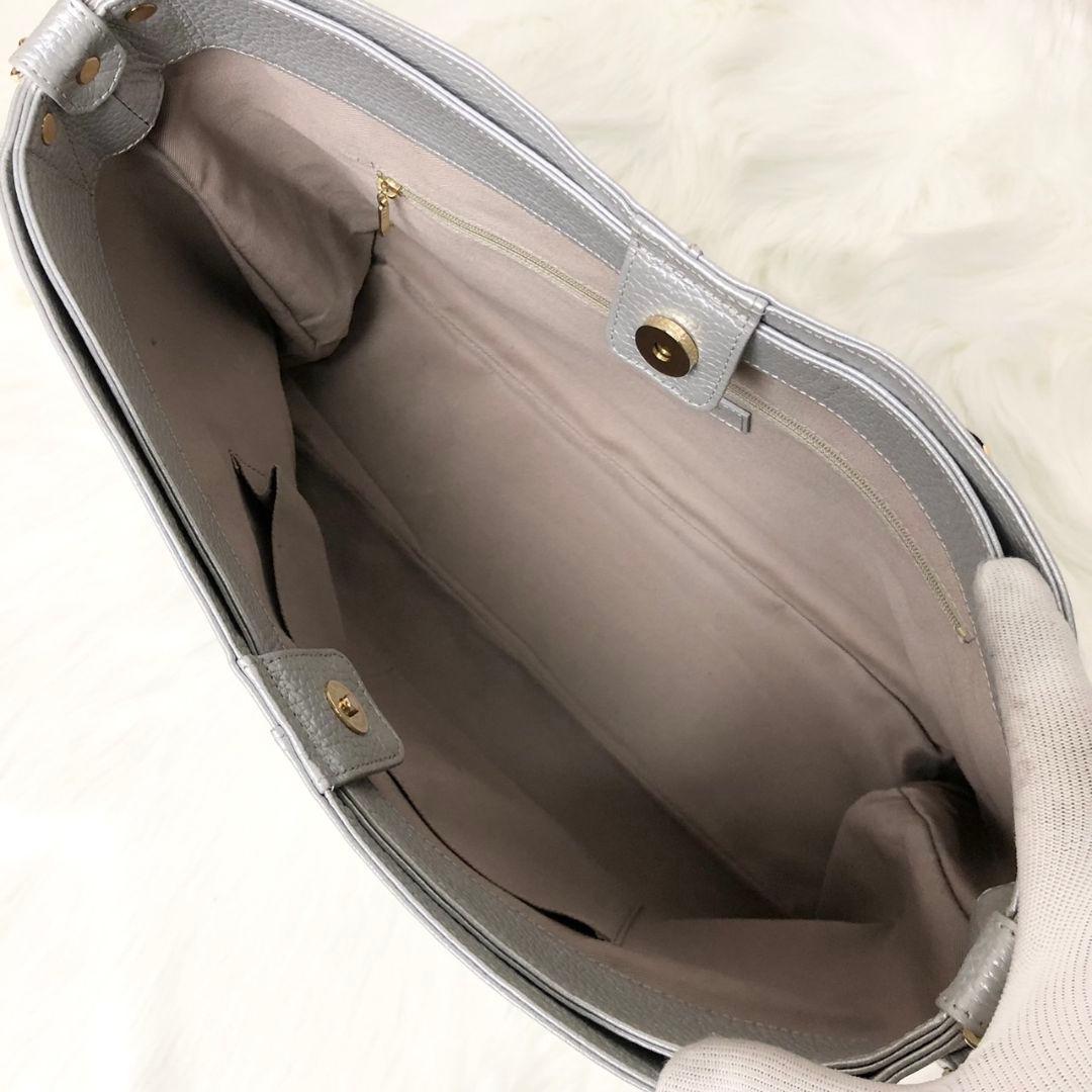 【美品】ATAO ショルダーバッグ ハンドバッグ エルヴィ 限定カラー シルバー