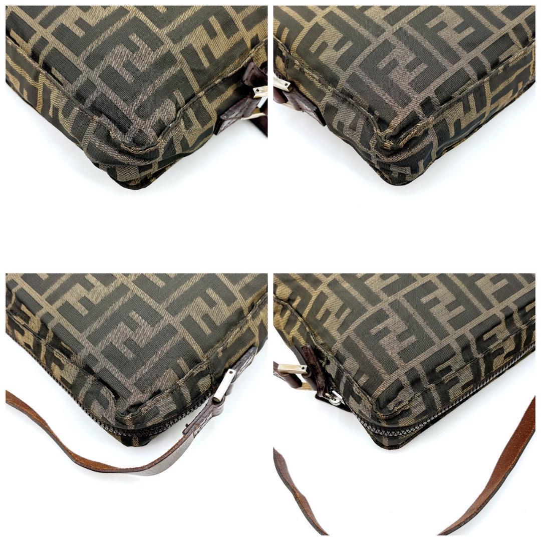 【最終価格】FENDI　フェンディ　ショルダーバッグ　ズッカ柄