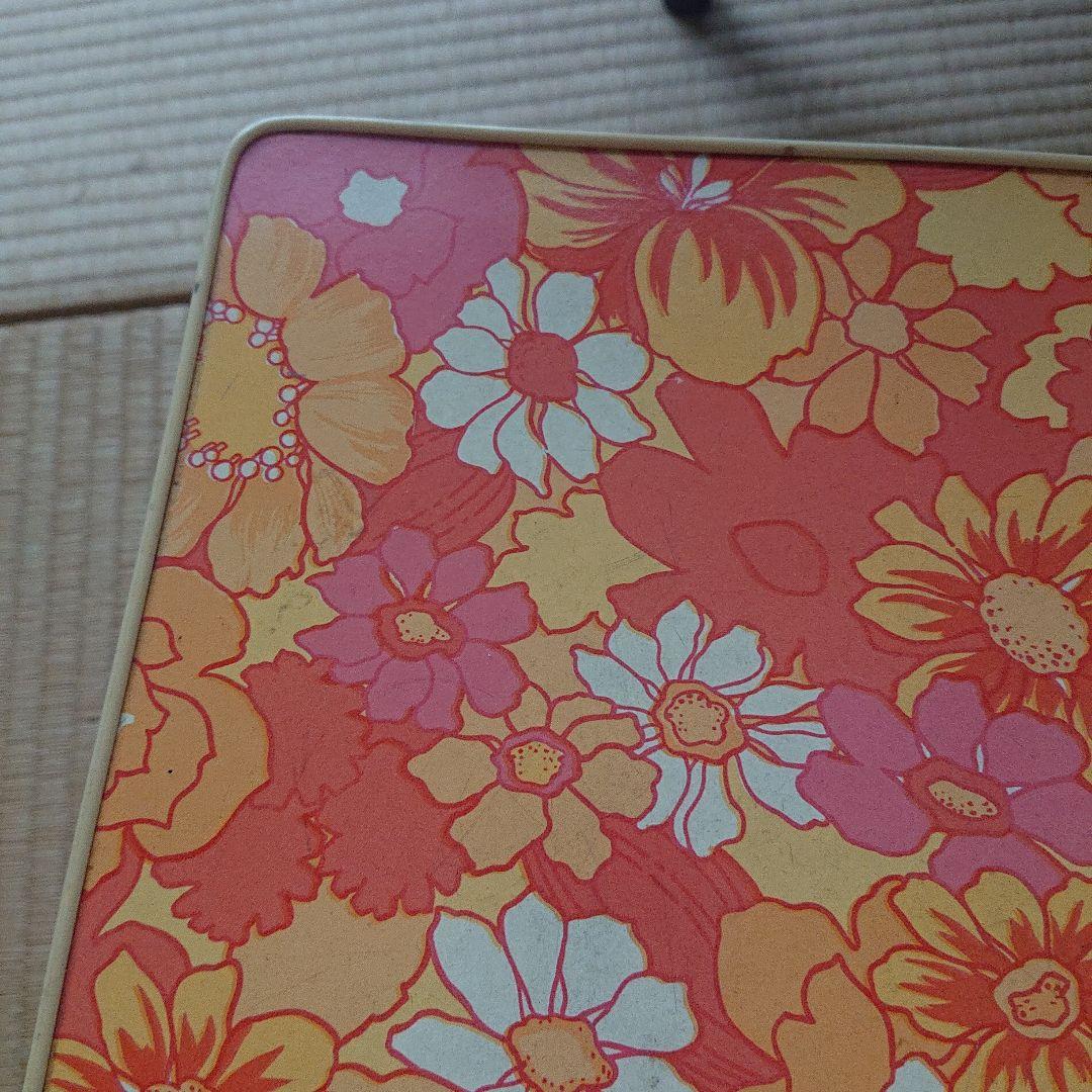 アンティークレトロポップな花柄ローテーブルオレンジカラー