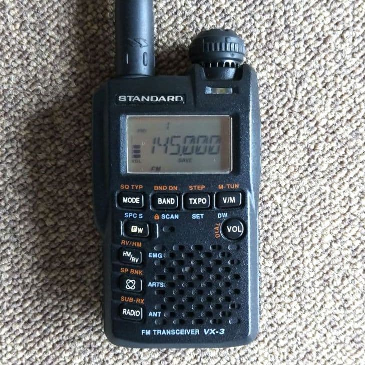 STANDARD VX-3 144/430MHz トランシーバー