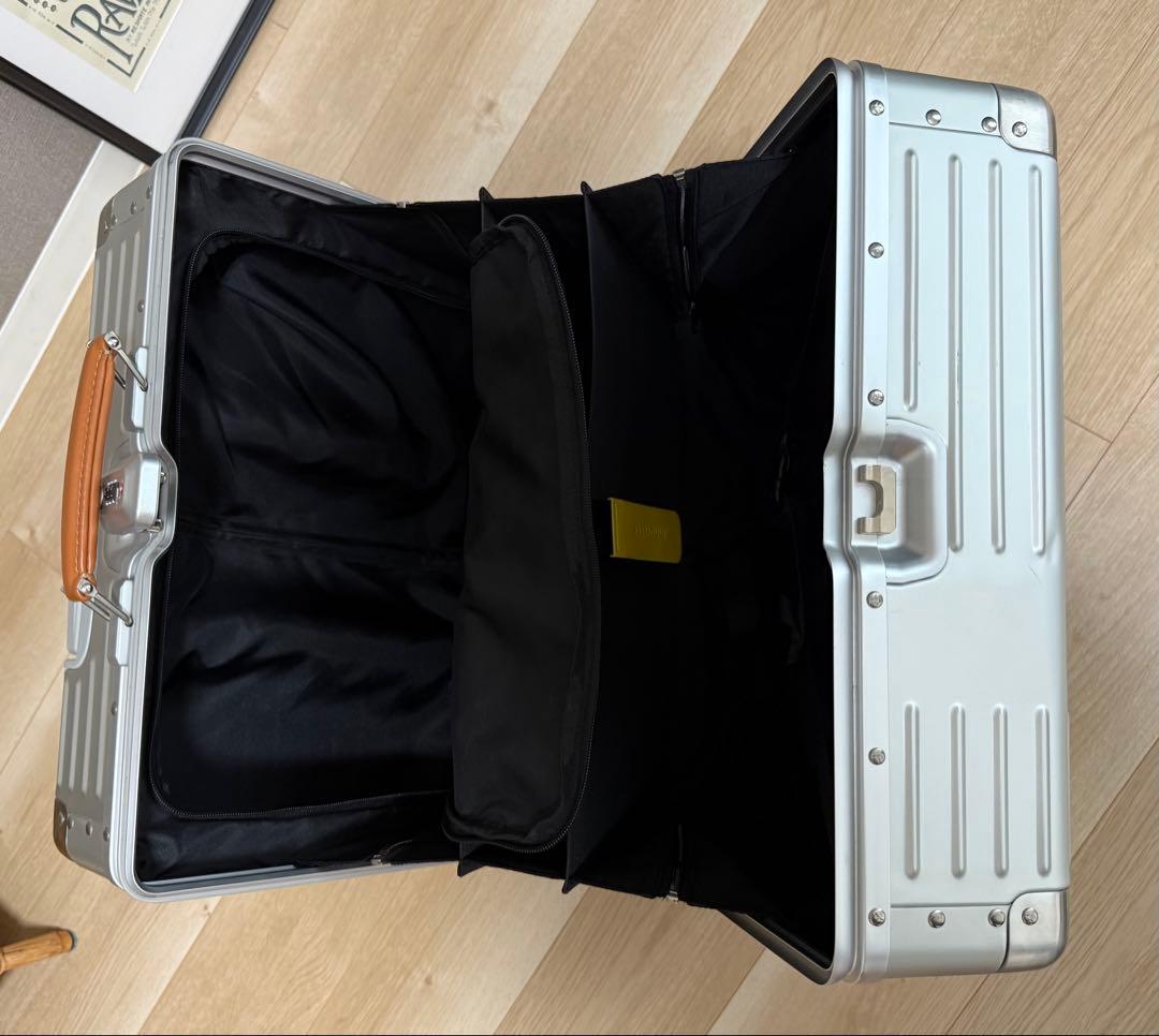 【innovator】 アルミスーツケース 横型 42L （INV1611）