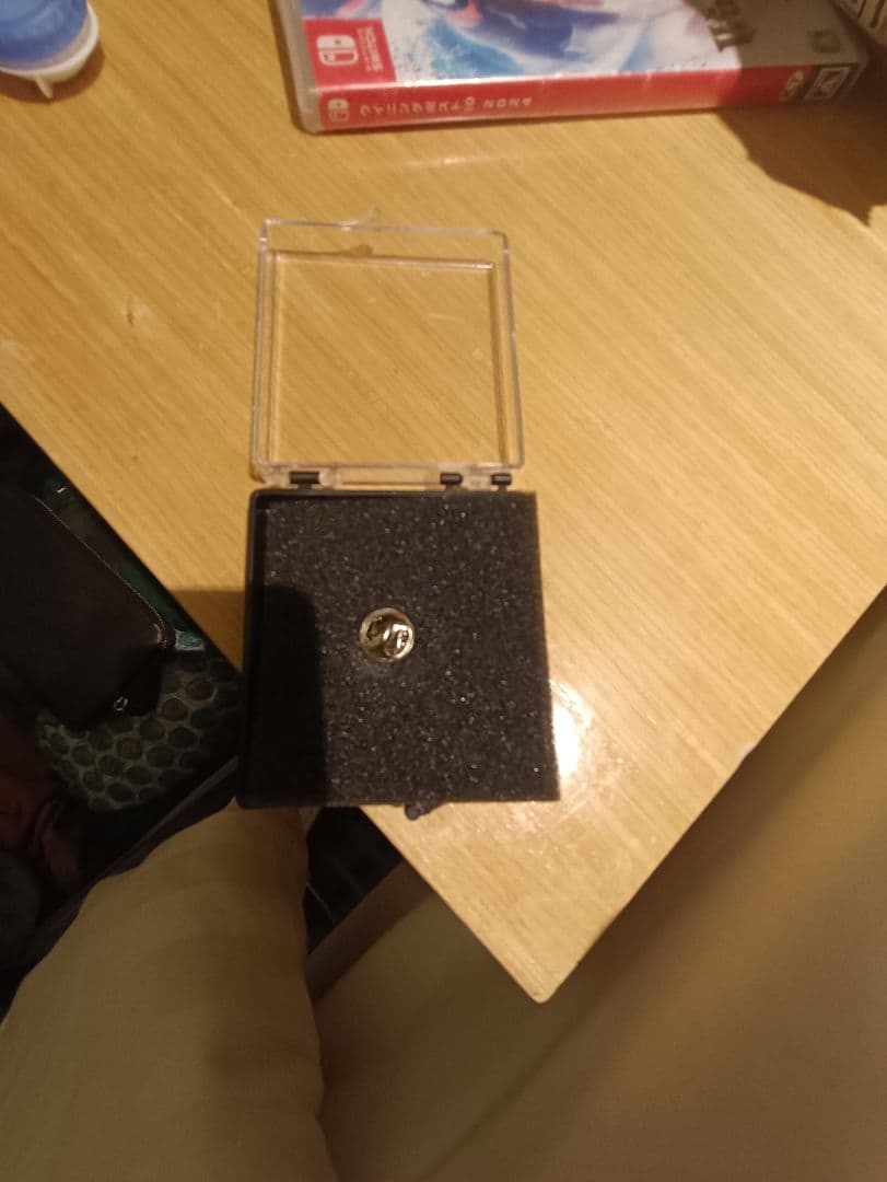 ロマンチックウォリアーのピンバッジ