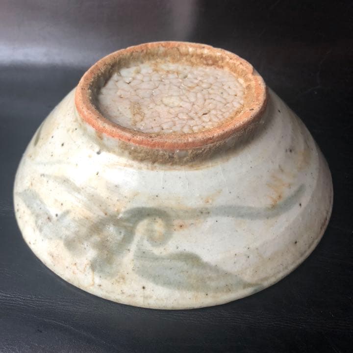 遺品整理◼️蔵からアンティークな年代のステキなお花のお皿が出て来ました。茶器？