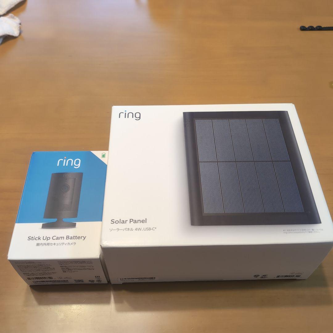 新品未開封　Ring 屋内外セキュリティカメラ　ソーラーパネル