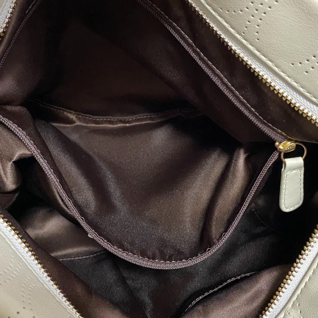 ✨極美品✨COACH 2way ショルダーバッグ パンチングレザー F16908