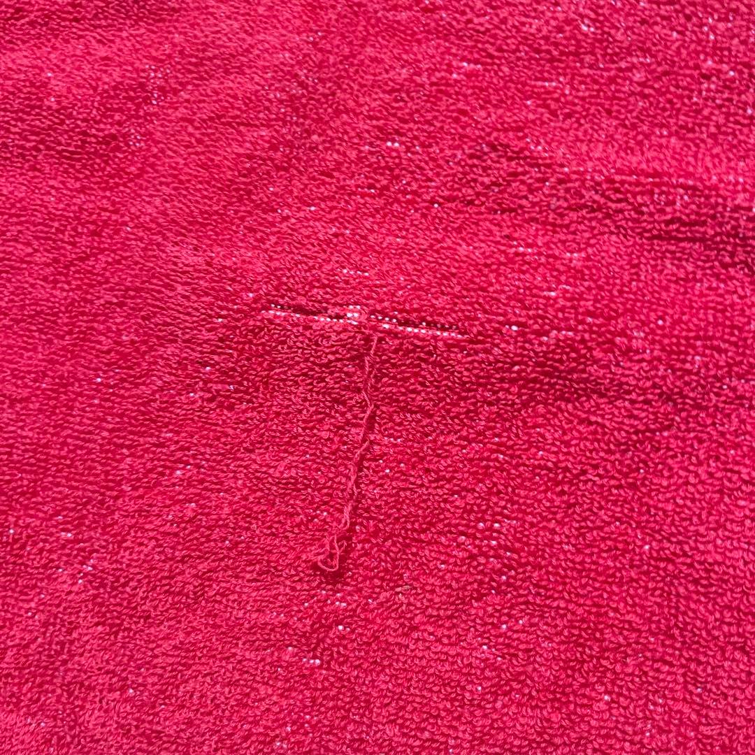 Supreme　シュプリーム　 ビーチタオル　赤