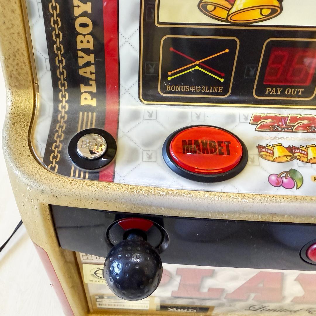 引取限定品 5号機 PLAYBOY スロットマシン