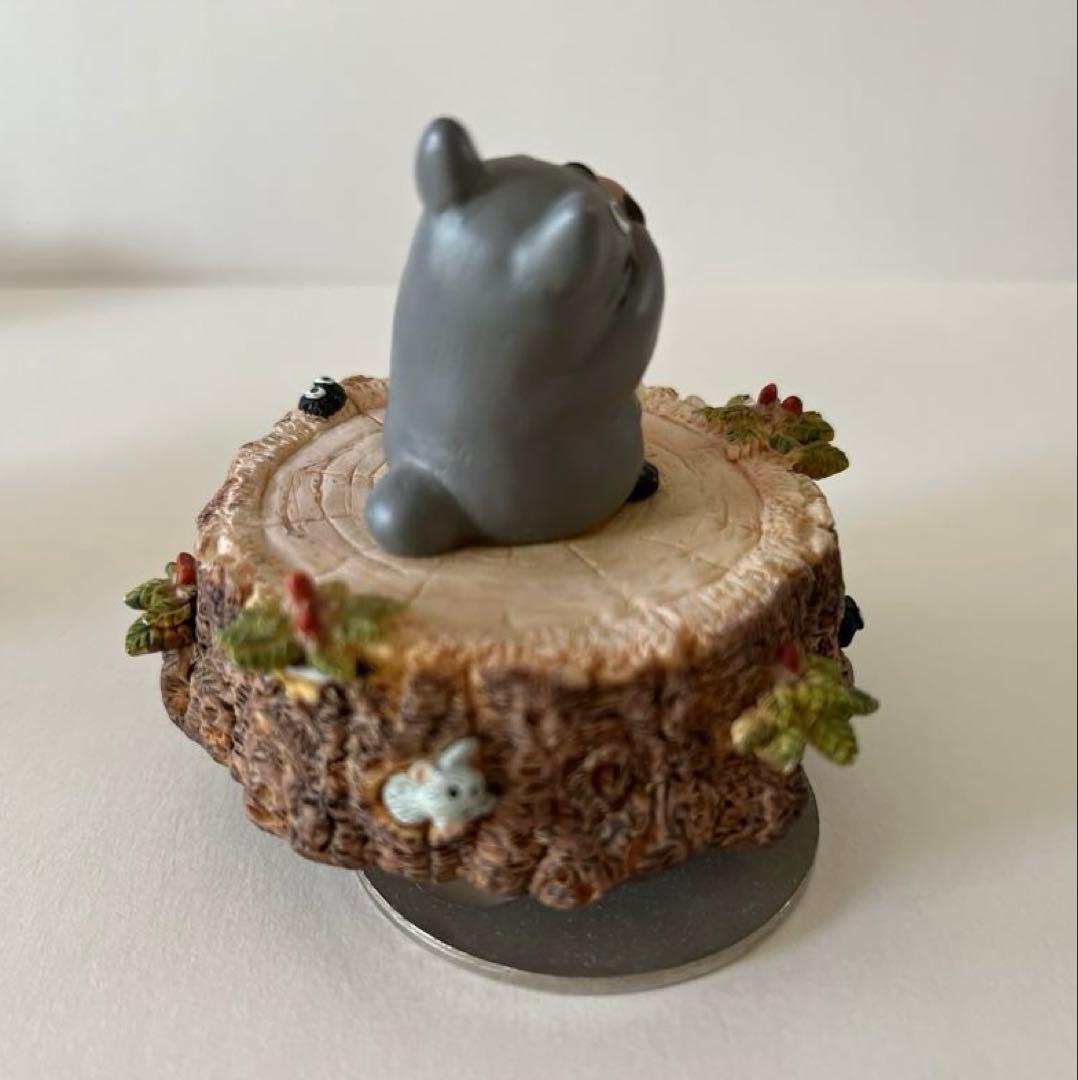 となりのトトロ　オルゴール　ブローチ　スタジオジブリ