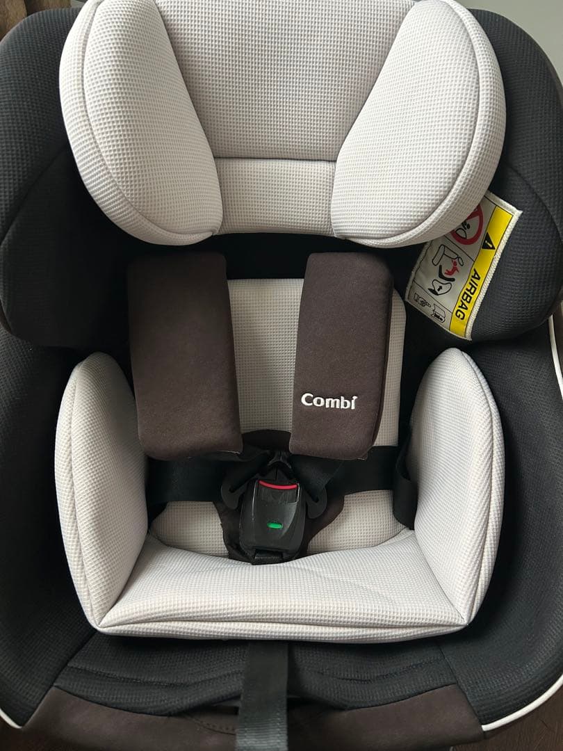Combi クルムーブスマート ISOFIX エッグショック neo