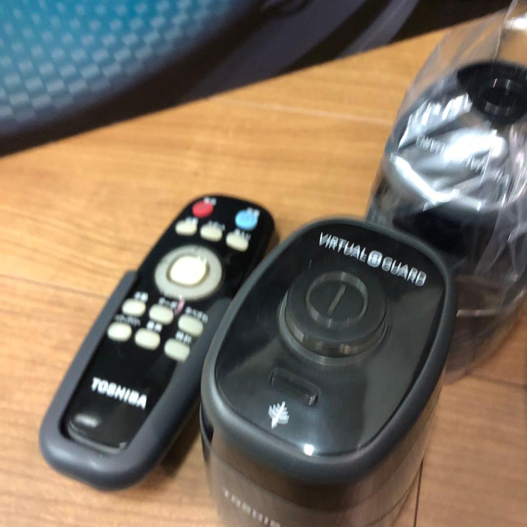 TOSHIBA ロボット掃除機 VC-RB100 本体