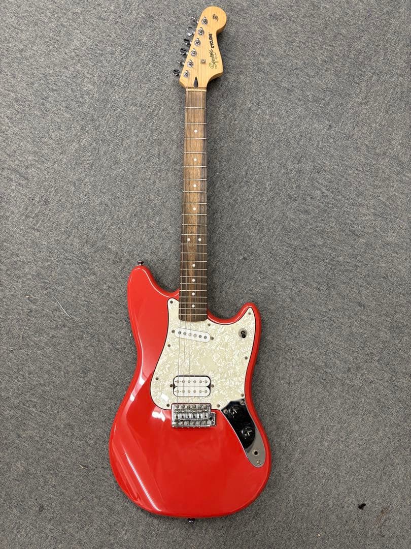 Squire Fender サイクロン　超良音！！レッド