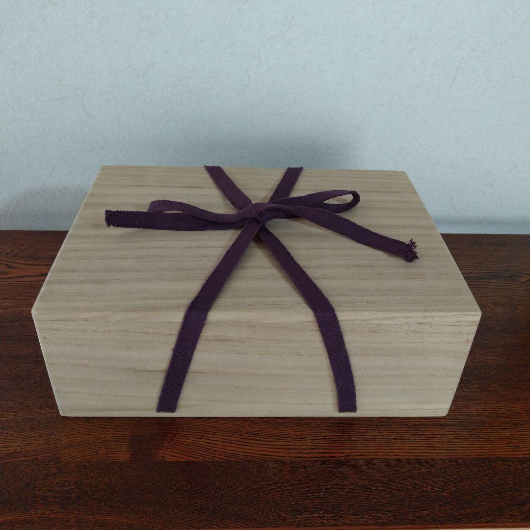 河井創太　飴釉抜蝋文鉢　桐共箱　栞付