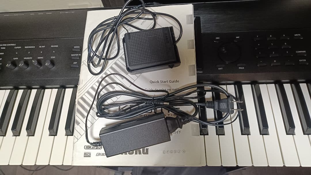 KORG KROME 61 中古
