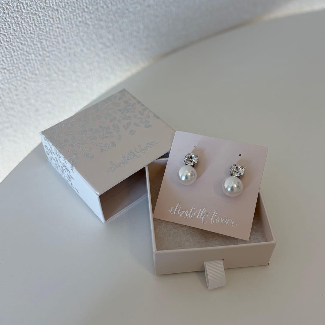 Elizabeth Bower Duet Studパールクリスタルピアス