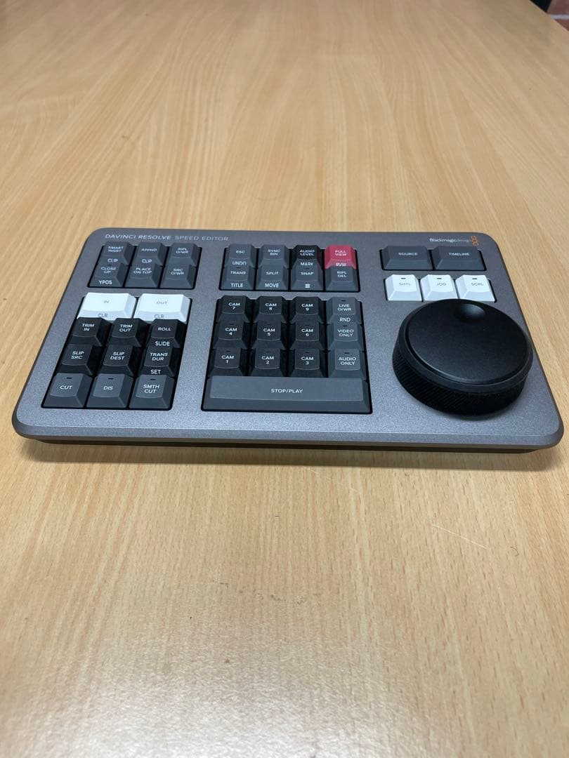 ビデオカメラ DaVinci Resolve Speed Editor