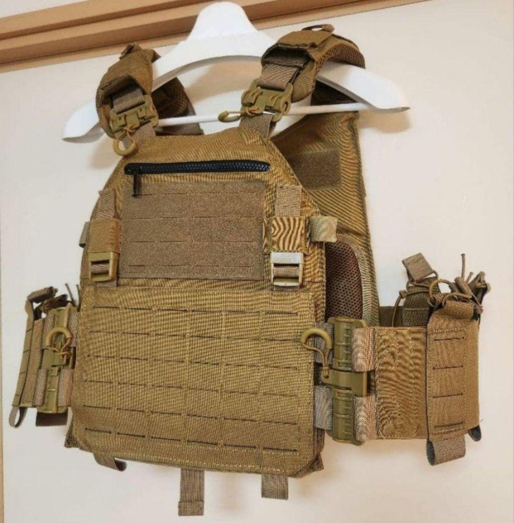 プレートキャリア、 MOELLシステム、 CB(コヨーテブラウン)、プレキャリ