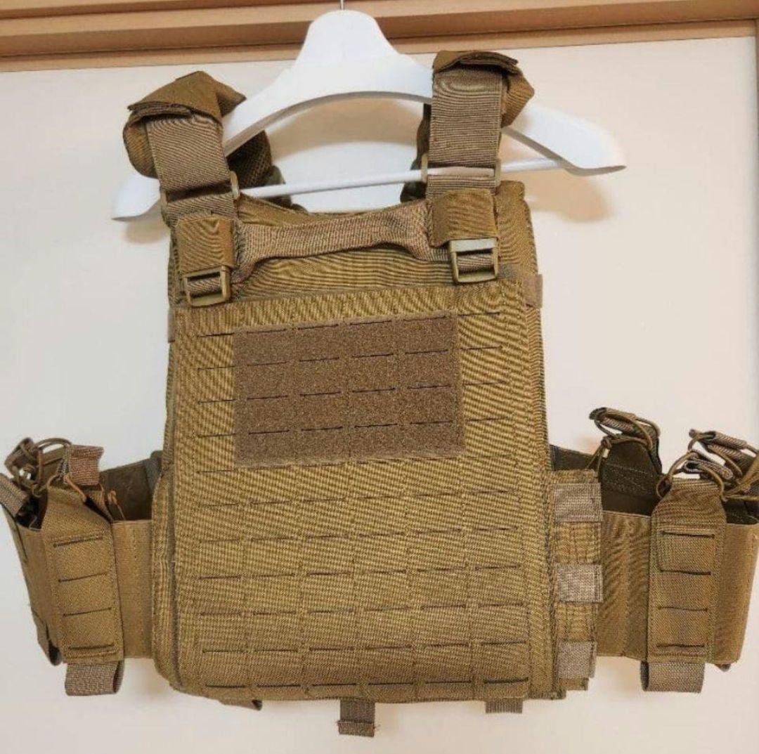 プレートキャリア、 MOELLシステム、 CB(コヨーテブラウン)、プレキャリ