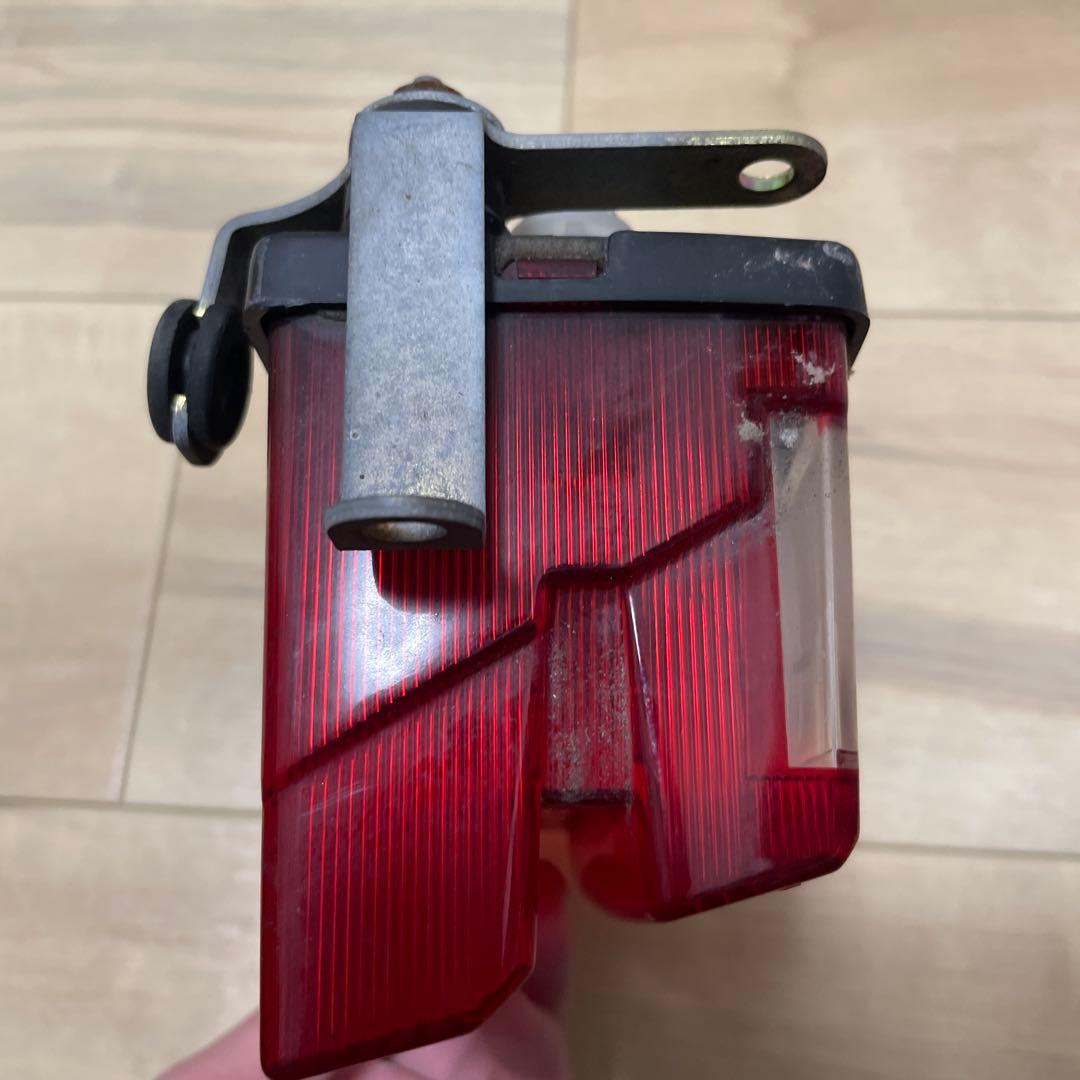 XJR400 テールランプとテールランプステー