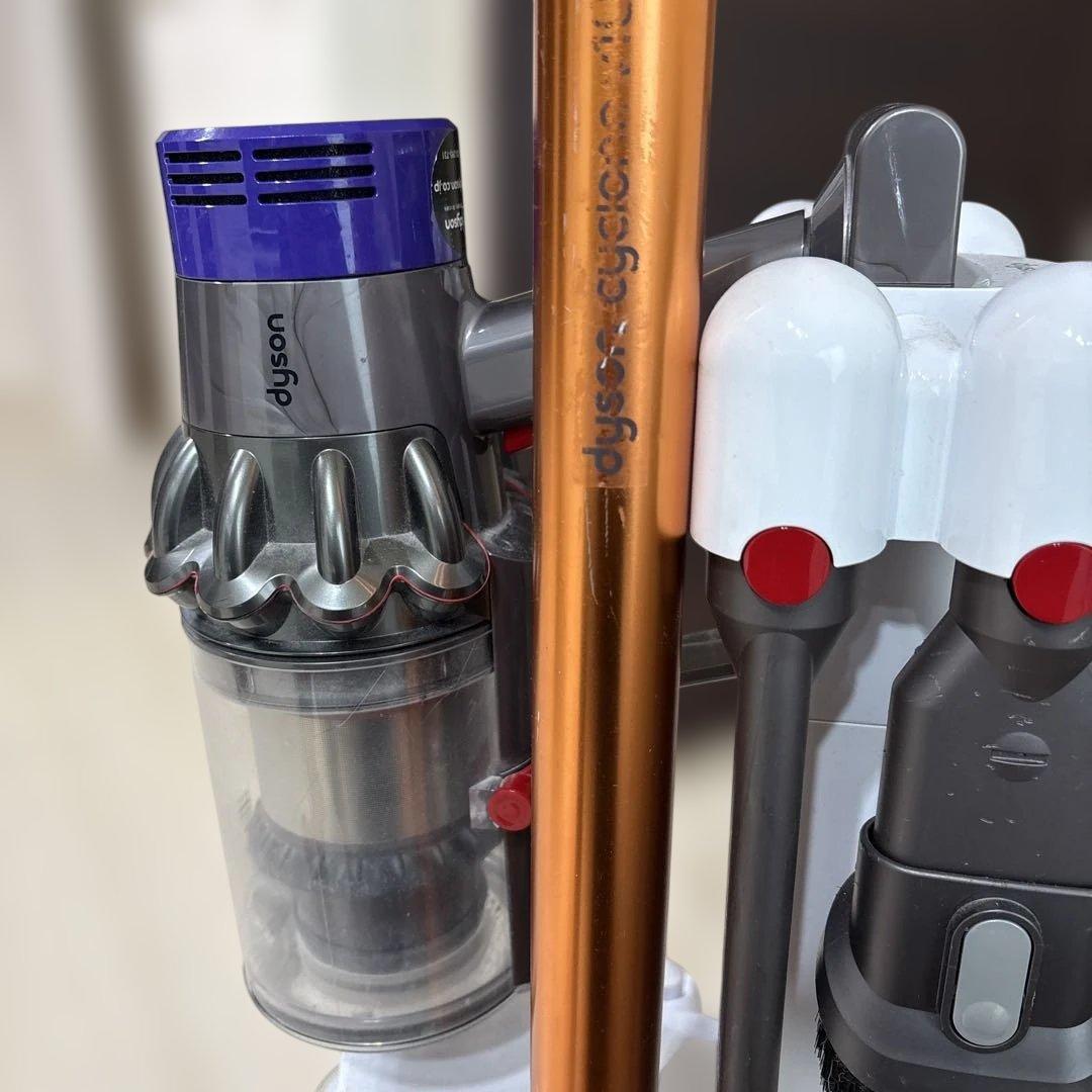 Dyson 掃除機　V10