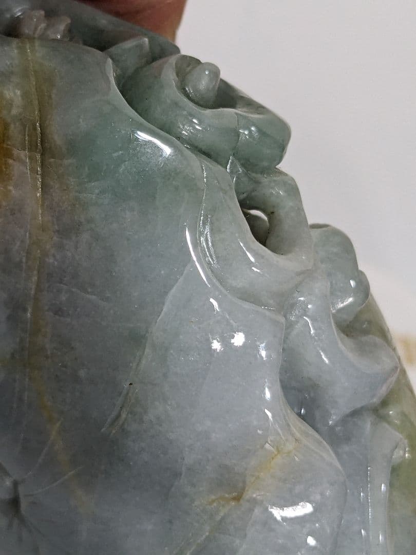 ♦中国美術工芸品 翡翠 蛙 龍 神獣文様 透し彫り 文鎮 ペンダント他 置物飾り