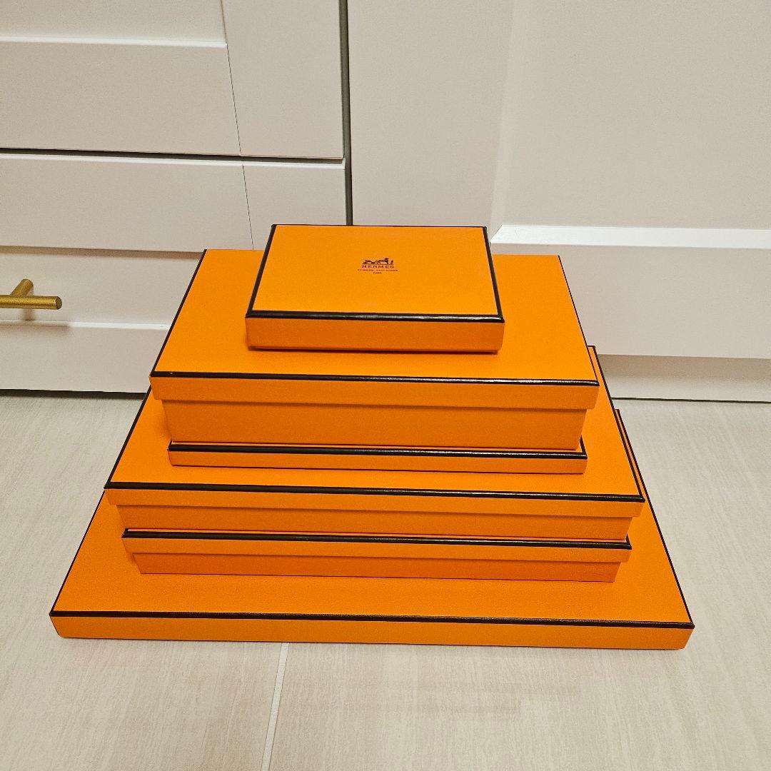 エルメス ギフトボックスとバッグセット