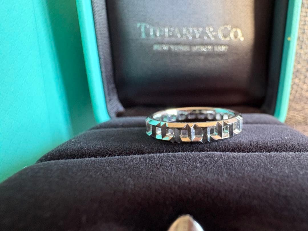 Tiffany & Co. トゥルー ナロー リング　ホワイトゴールド　9号