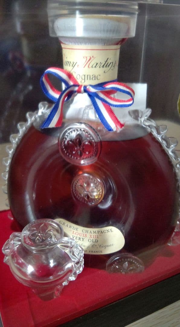 【希少古酒】レミーマルタン ルイ13世 バカラ替栓 ベリーオールド