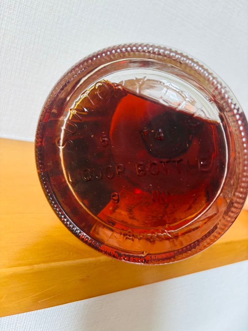 響 旧 裏ゴールドラベル 金キャップ 43％ 700mL