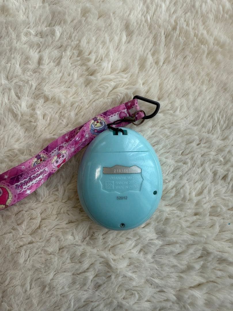 たまごっちピース Tamagotchi P's 水色 本体 ストラップ付き