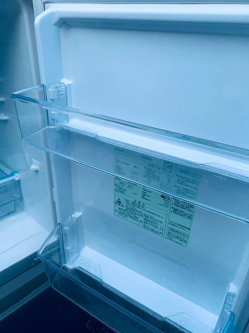 ①✅AQUAノンフロン冷凍冷蔵庫✅ ✅AQR-13J✅送料設置無料