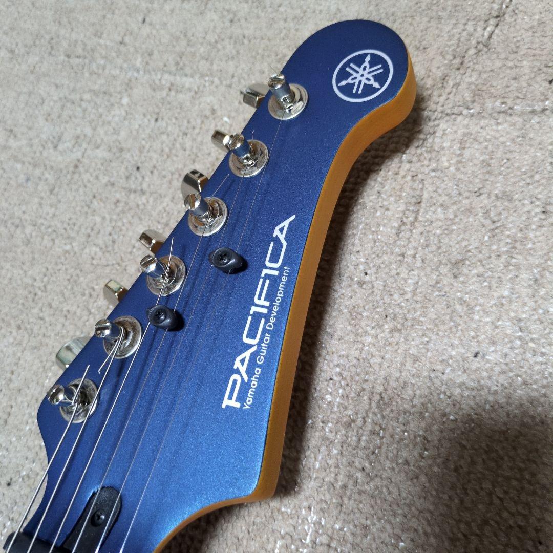 YAMAHA PACIFICA612VIIX ソフトケース付き