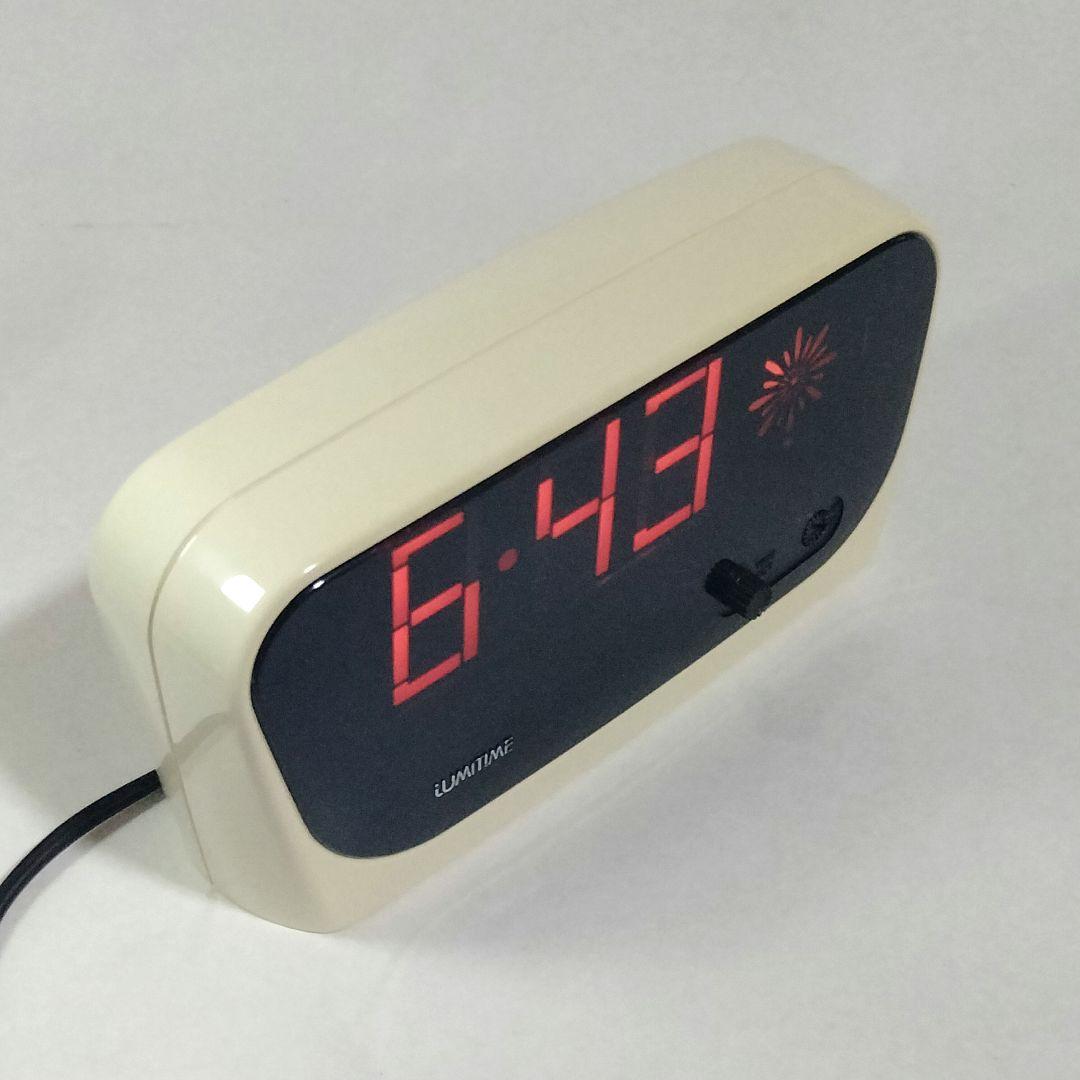 c*e様 【新品】ルミタイム LUMITIME 光デジタル時計 ホワイト スペー
