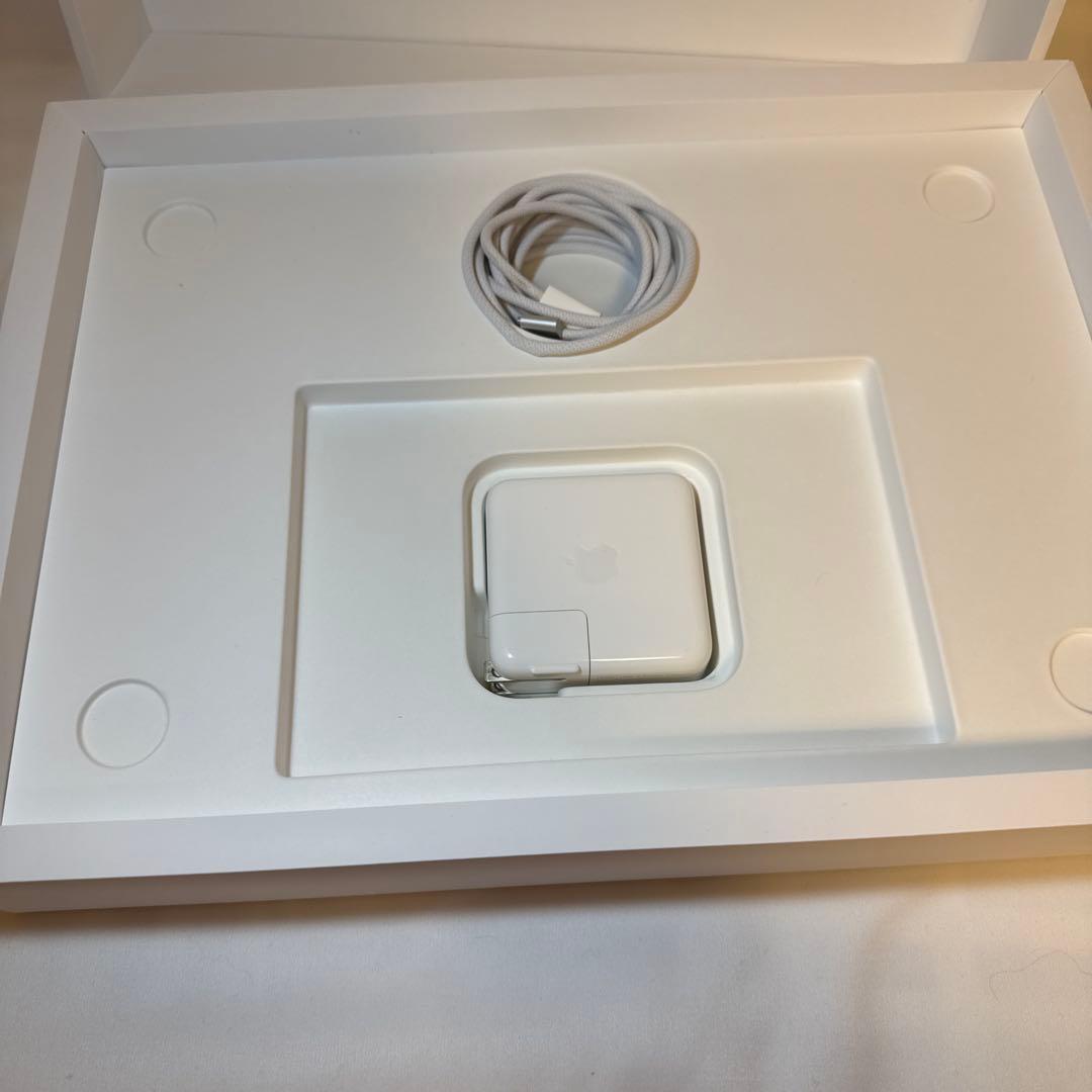 【値下】MacBook Pro 14 2023 M3 8G 1TB SSD