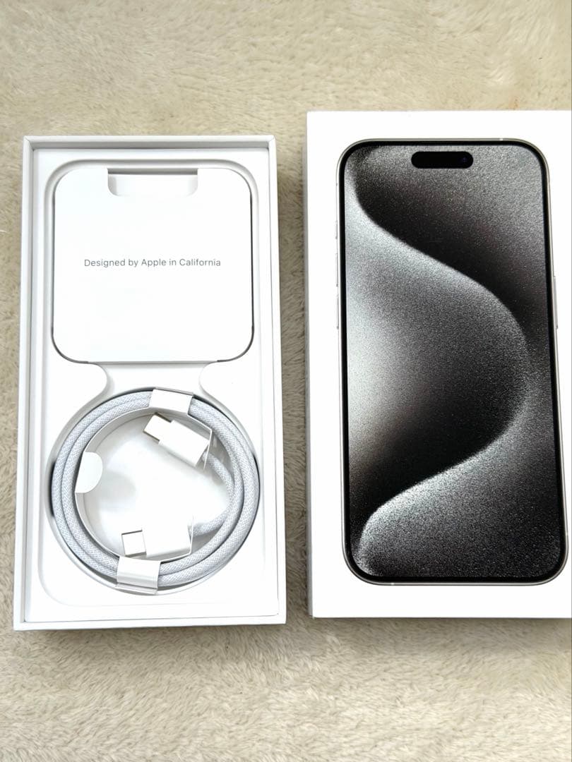 Apple iPhone 15Pro 125GB ホワイト本体