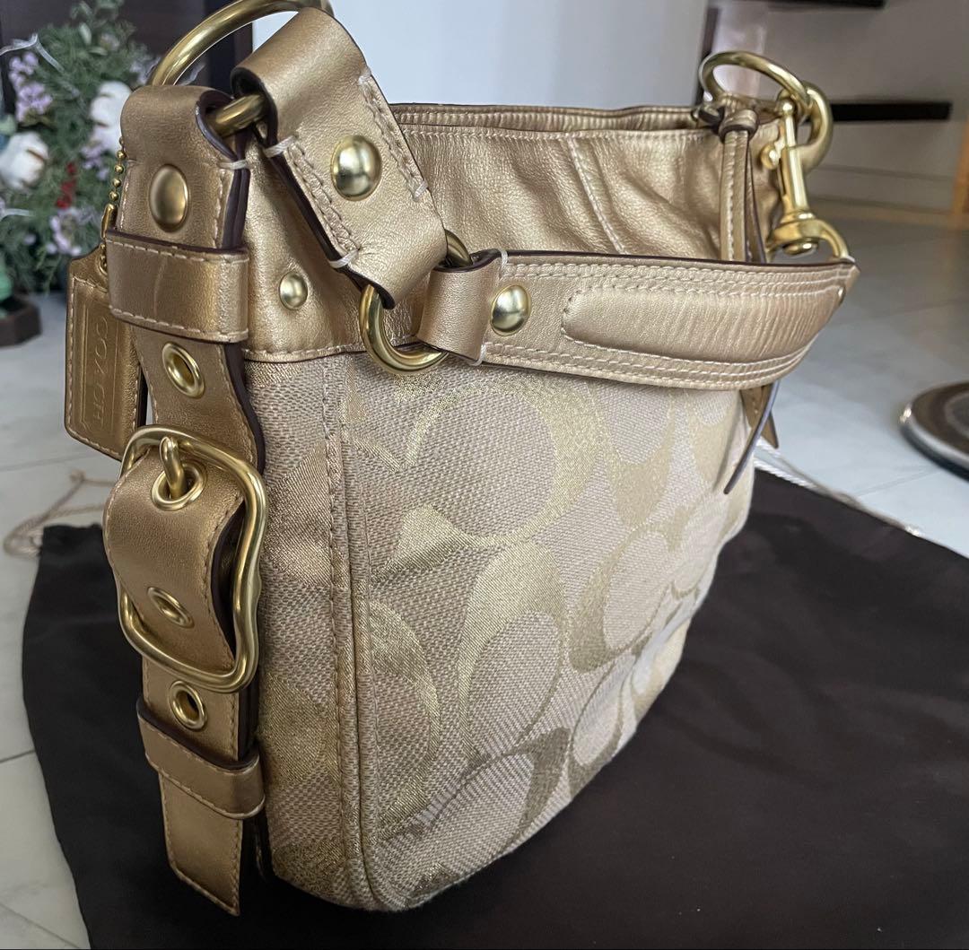 【未使用】COACH シグネチャー ソーホー ワンショルダーバッグ ゴールド