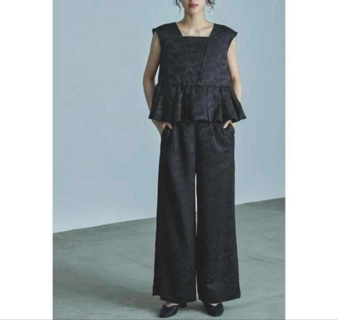 niana（ニアナ）ペプラムセットアップドレス ワイドパンツ 結婚式 ペプラム