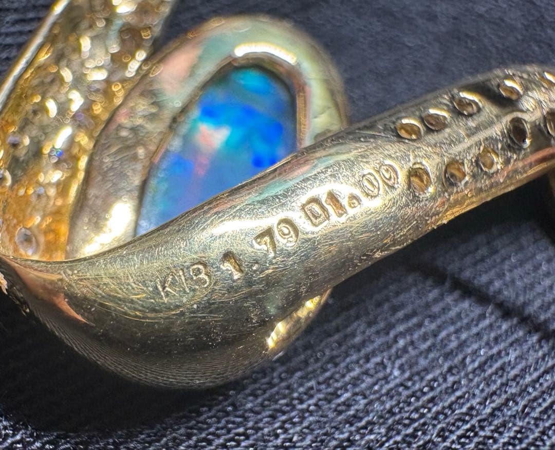 K18 オパール＆ダイヤモンド ブローチ