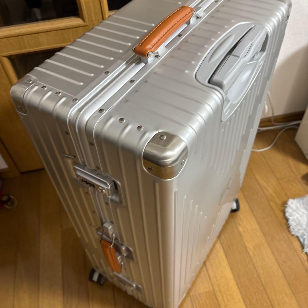 innovator キャリーケース 96L INV7811