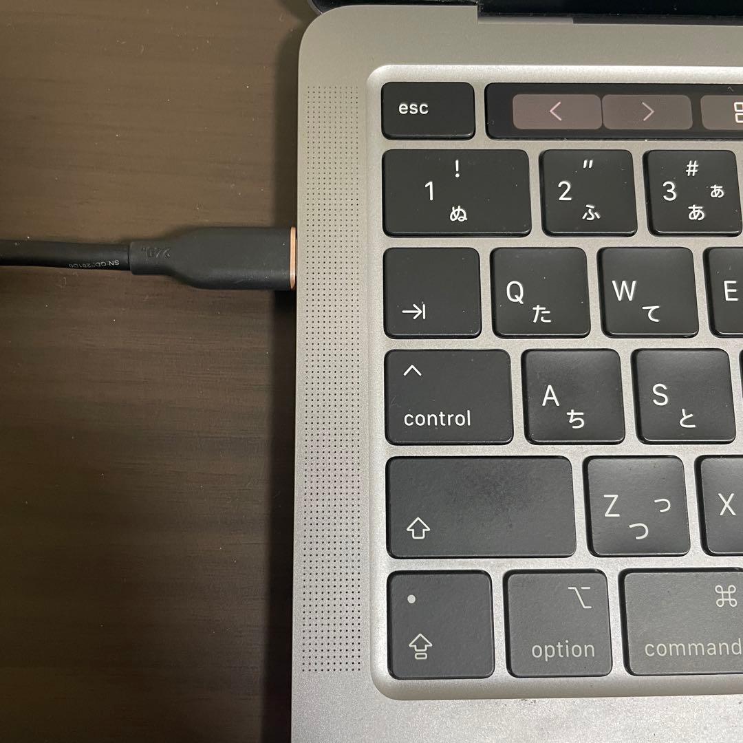 一部不具合 MacBook Pro 2020 13インチ i5 16G 512G