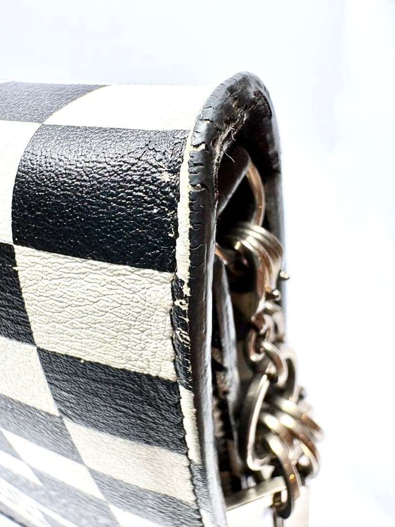 Christian Dior クリスチャンディオール 黒白チェーンウォレット