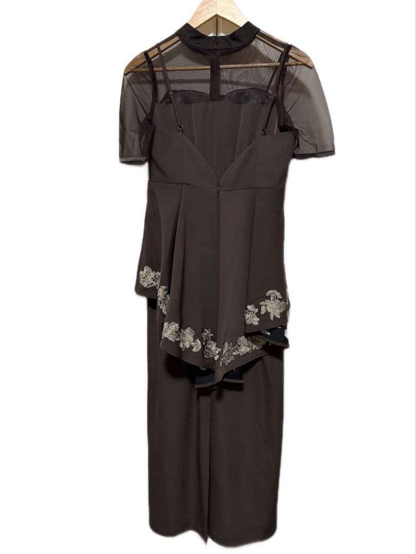 etoll. 刺繍ペプラムビスチェ＆Iラインドレスセットアップ