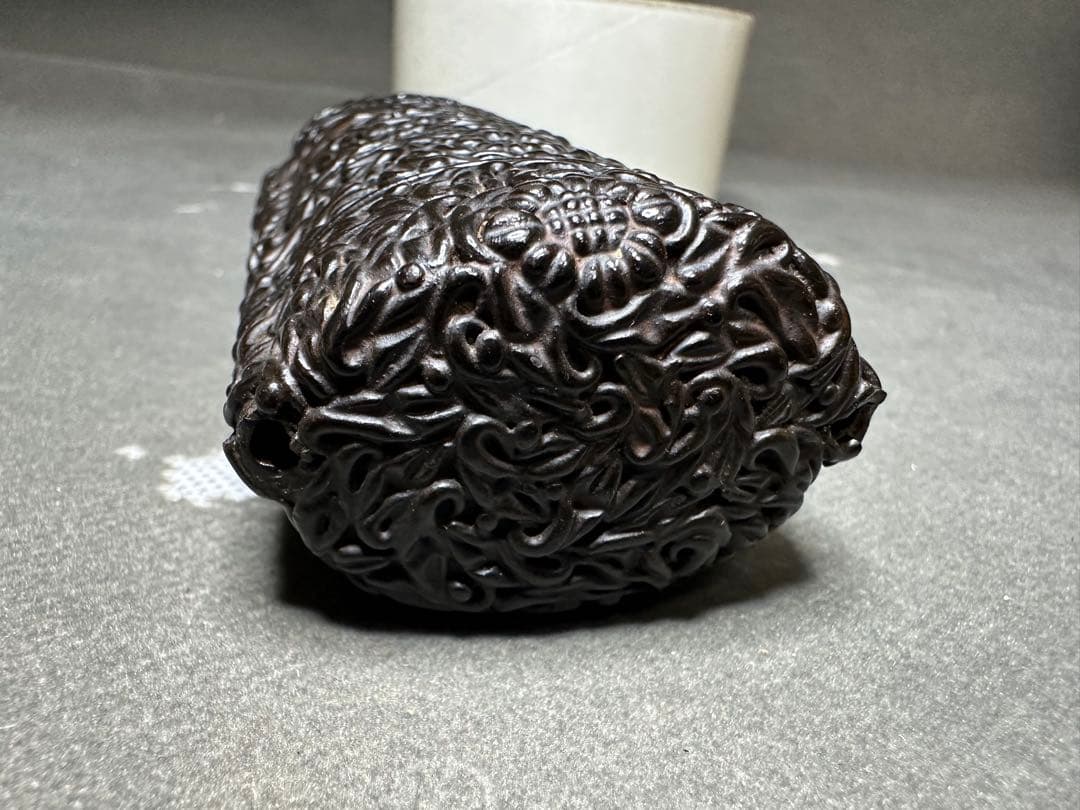 印籠　漆塗　木彫り　置物　古美術品　 細密細工　骨董　アンティーク　彫刻 工芸品