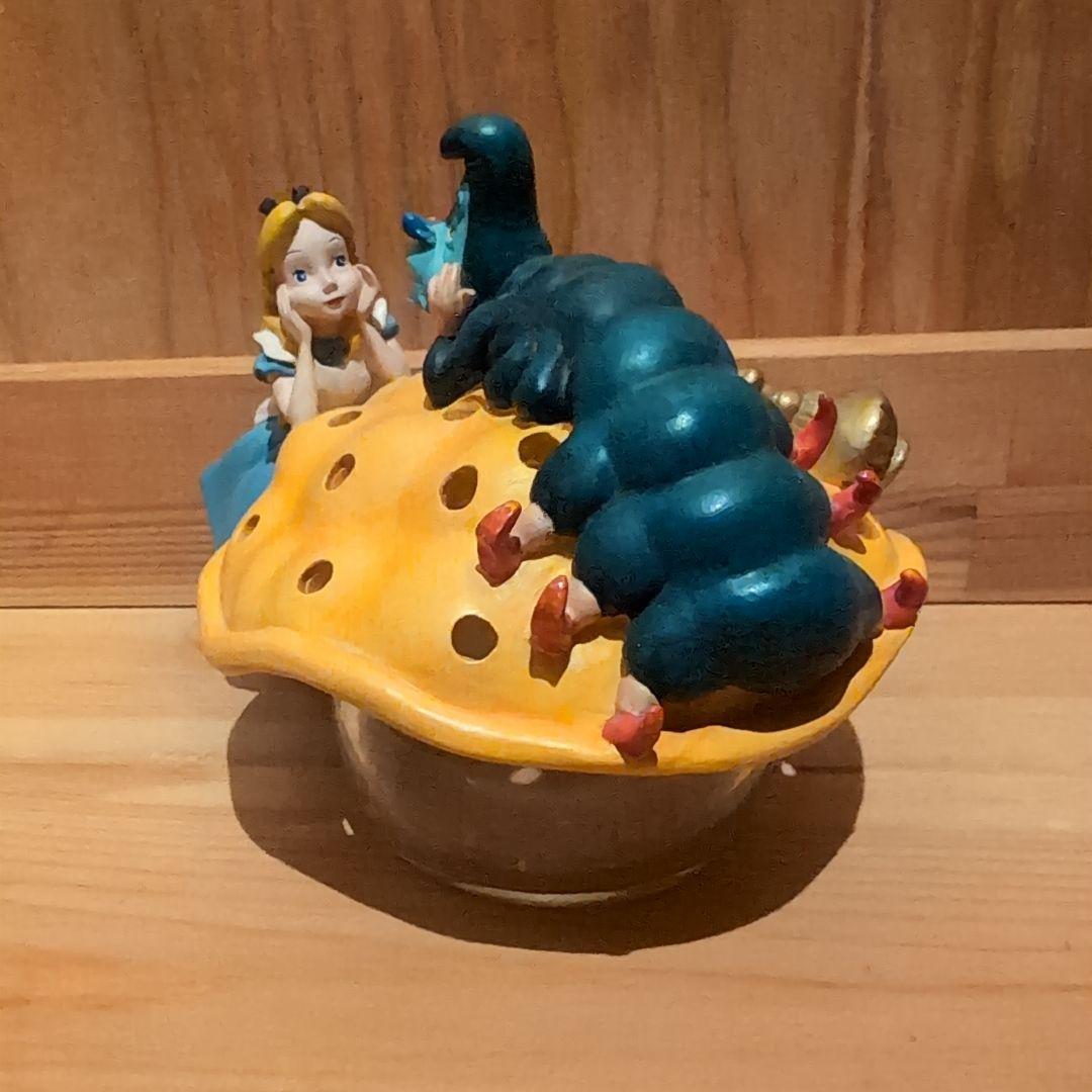 不思議の国のアリス　フィギュア　小物入れ