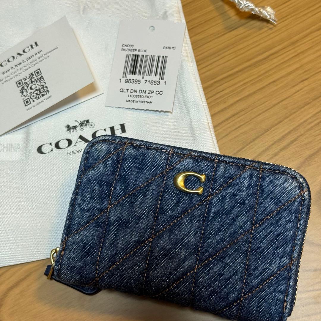 COACH エッセンシャルスモールジップアラウンドカードケースキルティング