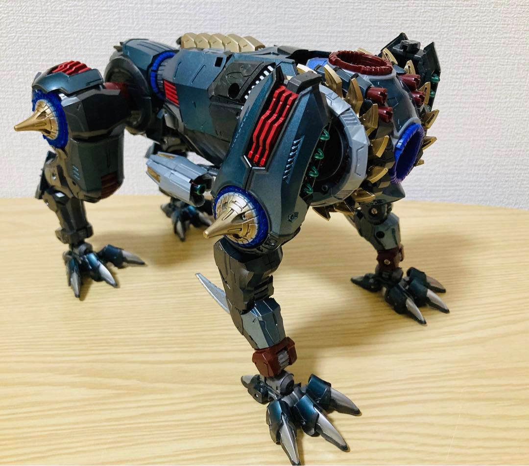 ダイアクロン：ワルダロアーズ＜ジャグワ＞／胴体&脚パーツ