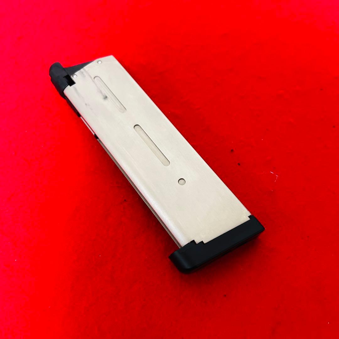 【ほぼ新品】東京マルイ　ストライクウォーリア　ガスブロ　リコリコ　千束の銃