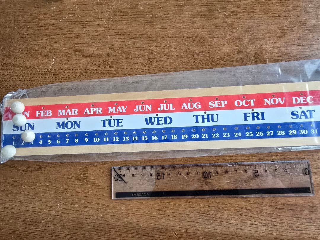 スヌーピー　木製カレンダー　2026年レア物　ビンテージ　英語