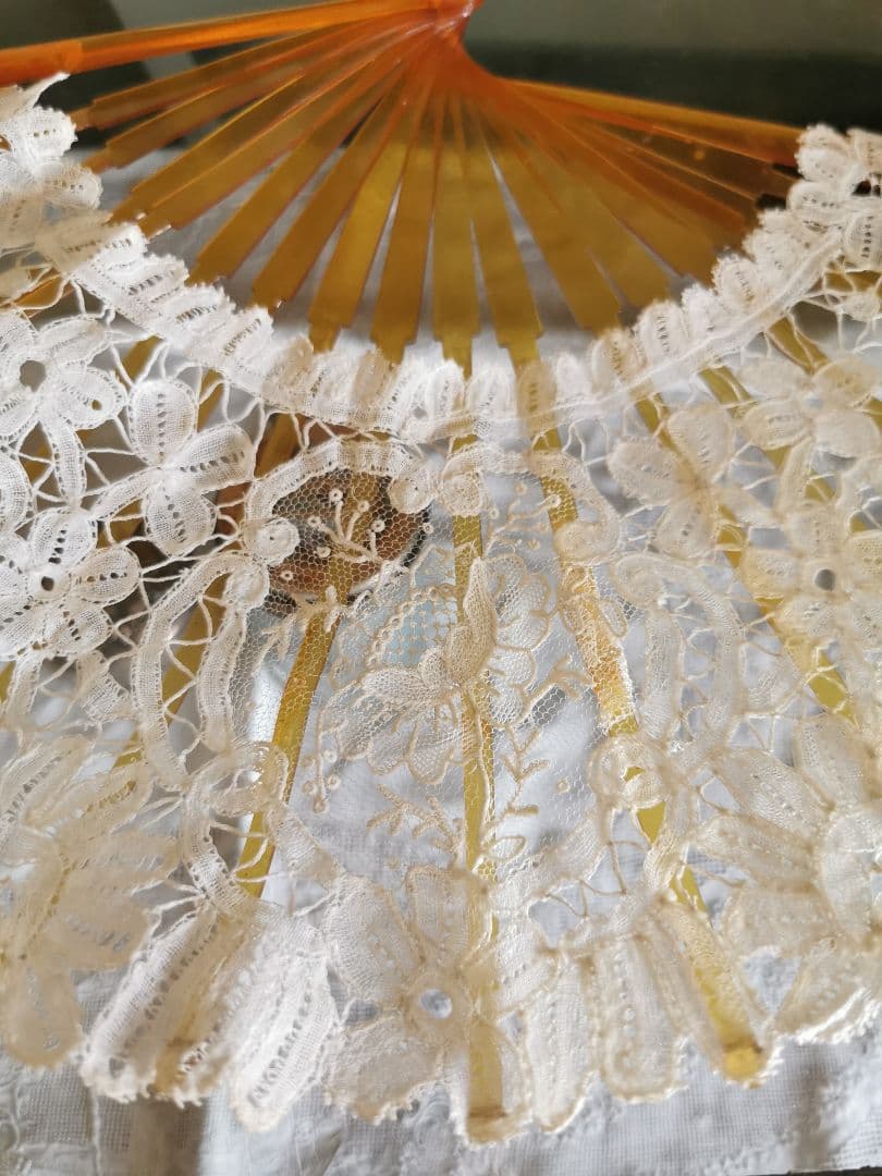 アンティークヴィクトリアンレースファン 琥珀/鼈甲飴色扇 ポワンドローズ ガーズ